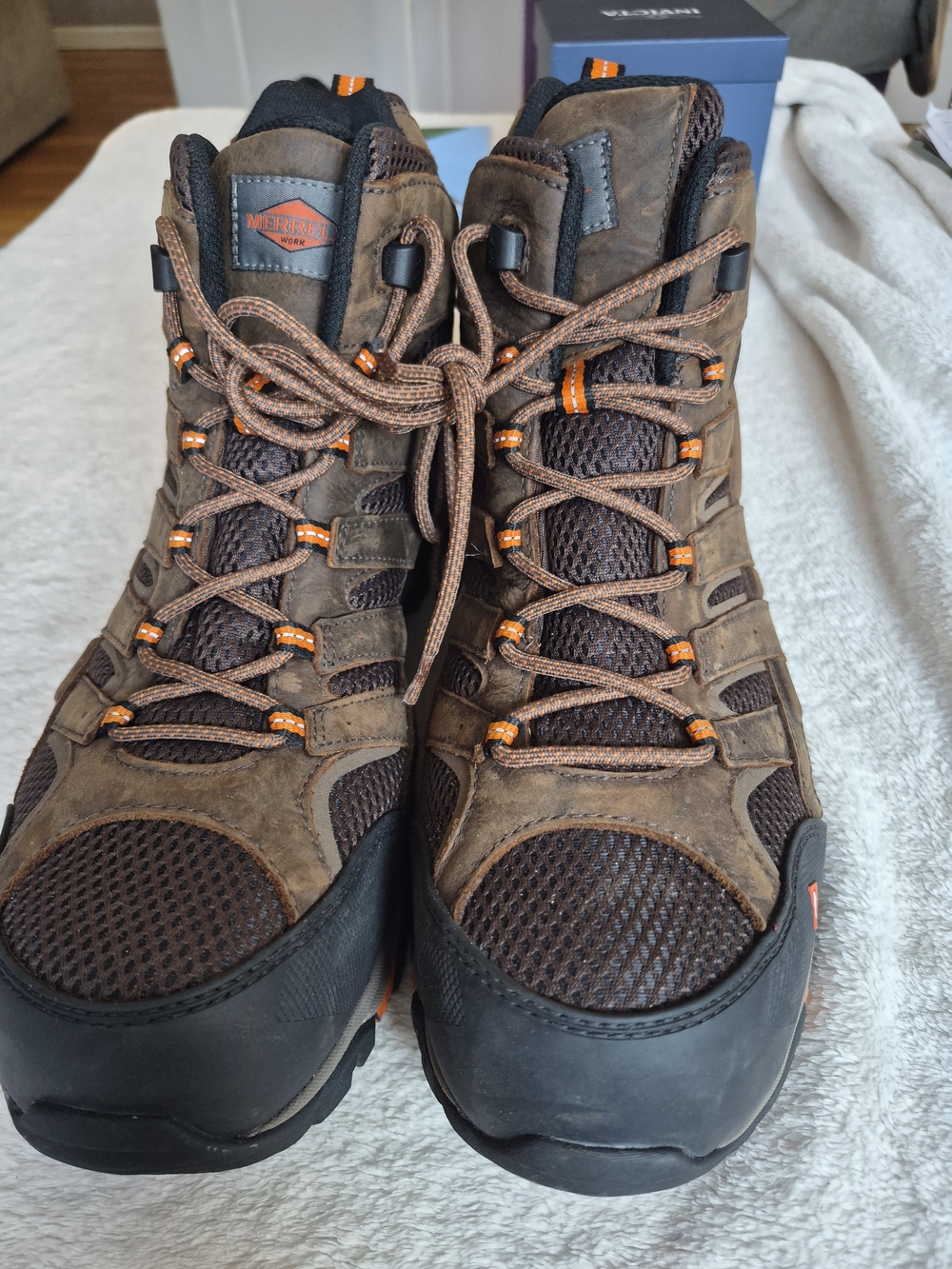Merrell Men’s Brown and Orange Hiking Boots 15 Medium.